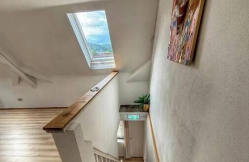 Burghaslach Apartment | New, stylishly decorated apartment with 7 private bathrooms