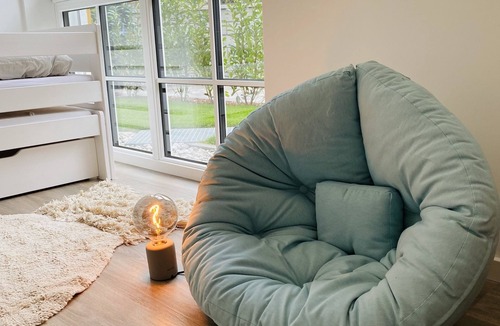 Bad Wiessee Apartment | New, with garden, garage parking space, own children's room and yoga & fitness gadgets
