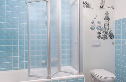Tennenlohe Apartment | Newly furnished 2 room apartment centrally