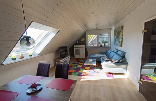 Westerholt Apartment | Newly renovated 85 sqm near Veltins Arena, Cranger Kirmes, Zeche Zollverein