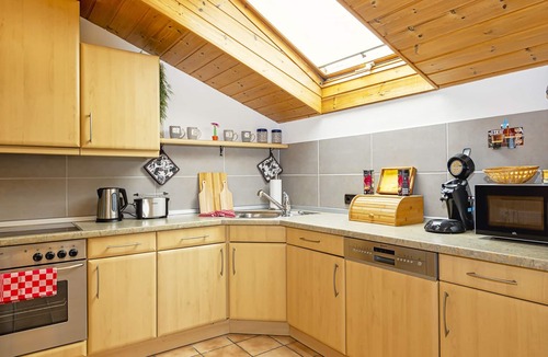Obergunzburg Apartment | Newly renovated vacation apartment