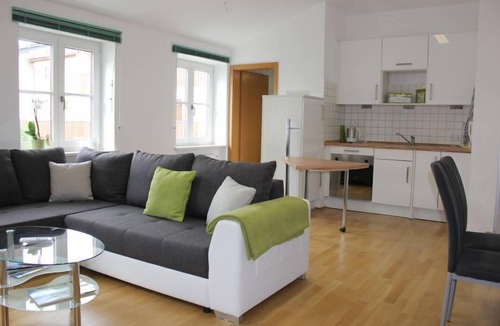 Teisendorf Apartment | Newly renovated vacation apartment Krittian