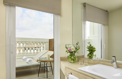 Golden Triangle of Art Hotel | NH Madrid Nacional