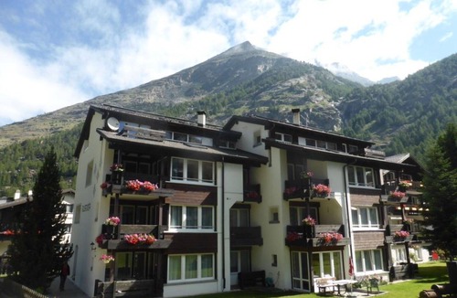 Saas Almagell Apartment | Nice apartment for 4 guests with WIFI, TV and balcony
