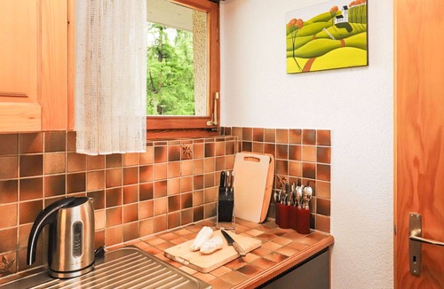 Noveli Apartment | Nice apartment for 6 people with WIFI, TV, balcony and pets allowed