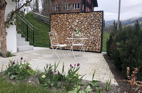 Adelboden Apartment | Nice apartment for 2 guests with WIFI and balcony