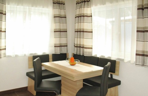 Gries Apartment | Nice apartment for 4 people with WIFI, TV, terrace and parking