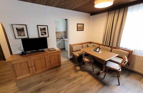 Ischgl Apartment | Nice apartment for 5 guests with WIFI, TV, terrace and pets allowed