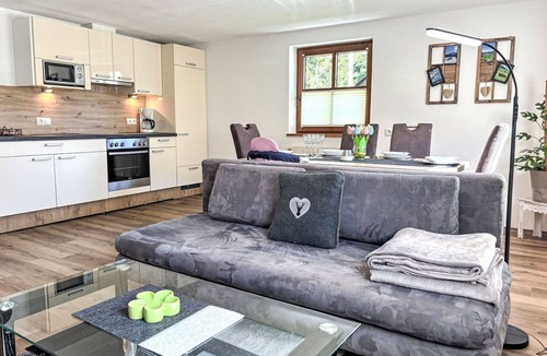 Schnann Apartment | Nice apartment for 5 people with WIFI and TV