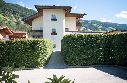 Distelberg Apartment | Nice apartment for 8 people with WIFI, TV and balcony