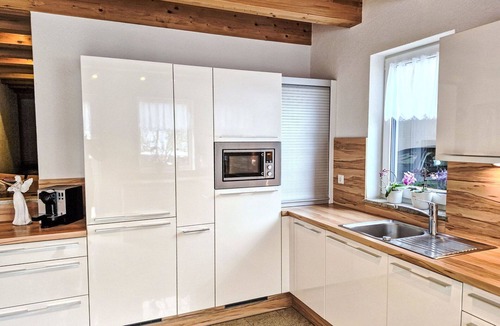 Pfunds Apartment | Nice apartment for 8 people with WIFI, TV, terrace and pets allowed