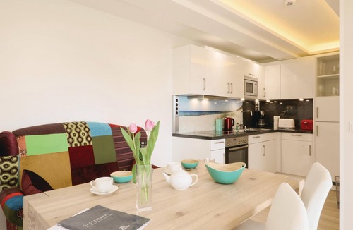 Prora Apartment | Nice apartment in Binz with outdoor swimming pool