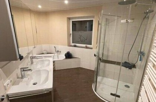 Himmelkron Apartment | Nice apartment in Himmelkron