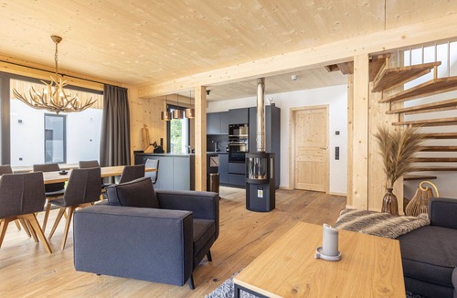 Biberwier House | Nice apartment in villa for 10 people with WIFI, TV, terrace, panoramic view and parking
