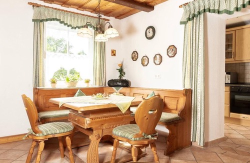 Hartkirchen Apartment | Nice apartment with terrace in a quiet location