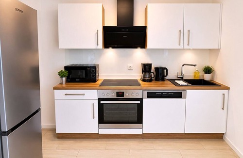 Hamm Apartment | Nice Flats Premium 2-Room, 4-Bed Apartment, Smart TV, Terrace