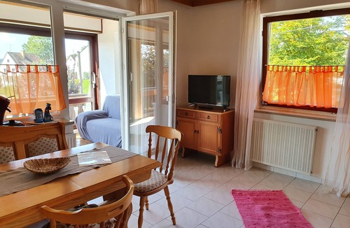 Diedorf Markt Apartment | Nice large apartment 85 m², 1st Floor, for 6 people, 3 bedrooms