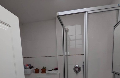 Neufahrn bei Freising House | Nice private room in a house with shared bathroom