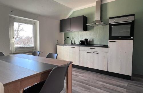 Links der Wertach-Sud Apartment | nice2be Schöpplerstr.
