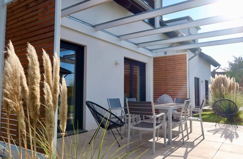 Krummin Apartment | No.2 - Holiday homes Ankerplatz 1 & 2 Usedom- sauna, fireplace & garden