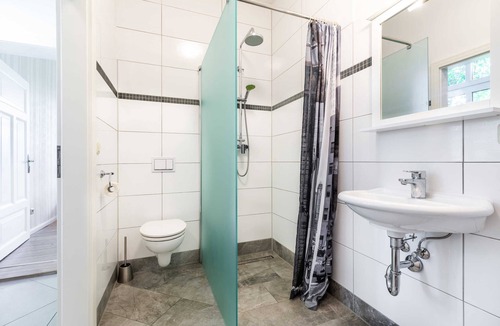 Steffenshagen House | No. 3/2 room vacation apartment in a farmhouse with garden - Baltic Sea Farmhouse