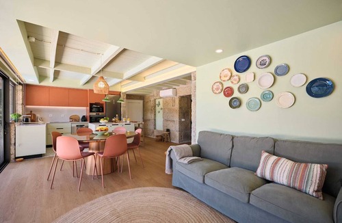 Marco de Canaveses Villa | Nora`s Getaway, Luxury Villa with Infinity Pool, Kayak & Paddle , Near Porto