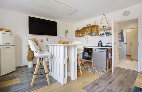 Mariendorf Apartment | Nordic Cool Apartment for up to 2 Guests (30 m²) in Alt-Reddevitz