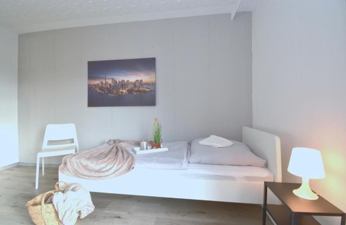 Simonshofen Apartment | NUE10-FW Apartment in Lauf a.d. Pegnitz