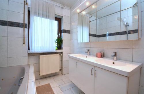 Simonshofen Apartment | NUE10-FW Apartment in Lauf a.d. Pegnitz