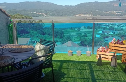 Arcade Apartment | O balcón das alvedosas