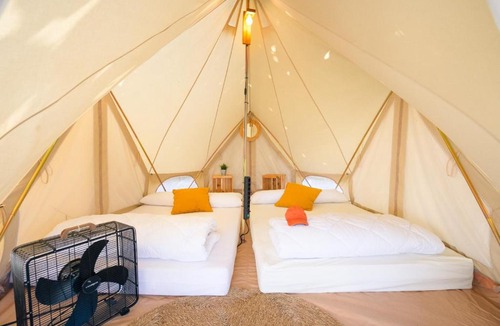 Arca Other | O Pedrouzo Pilgrim Camp