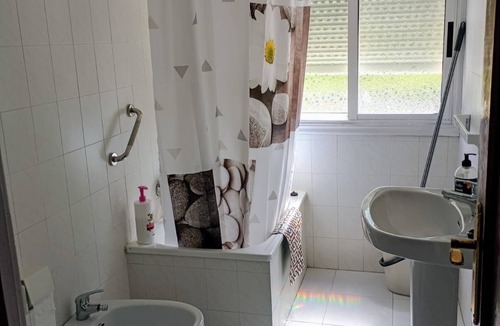 Redondela House | O Regato
