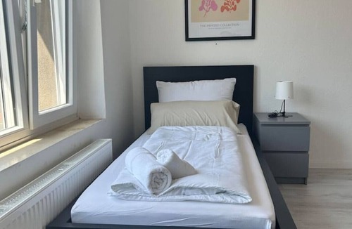 Ibbenbueren Apartment | O107 XL 4 rooms I Teams