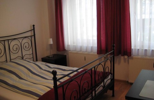 Neheim Bed & Breakfast | Obergeschoss 2 - Gästehaus Müller
