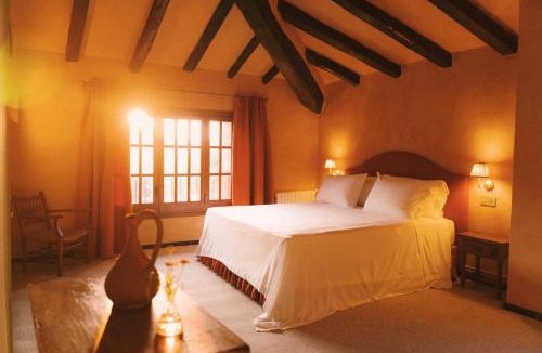 Seguero Hotel | Off Grid Girona