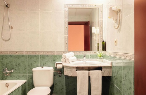 Fuengirola City Centre Hotel | Ona Las Rampas