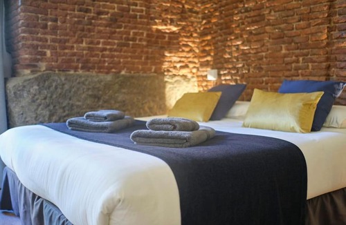 Imperial Apartment | ºººººRS CityCentre DownTown WiFi AC SmartTVººººº