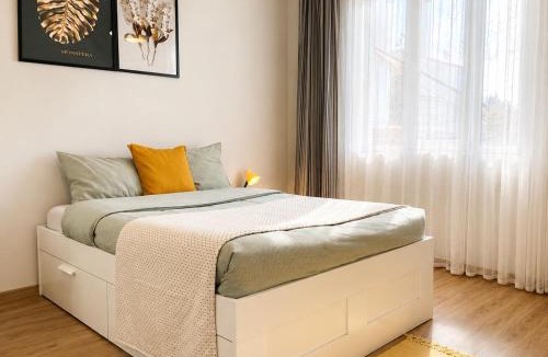 Paterna Hotel | Orange Vibes Guest house