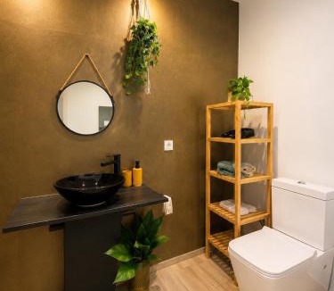 Paterna Hotel | Orange Vibes Guest house