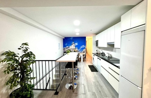 Embajadores Apartment | Oshun Ave Maria