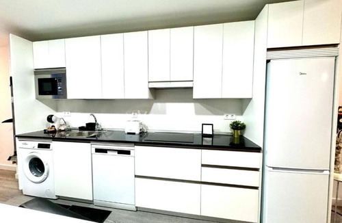 Embajadores Apartment | Oshun Ave Maria