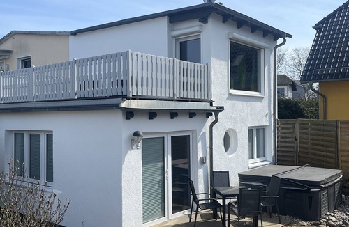 Ostseebad Baabe Apartment | Ostseebad Göhren 4-person vacation home with handicapped accessible. WPool - Göhren 2
