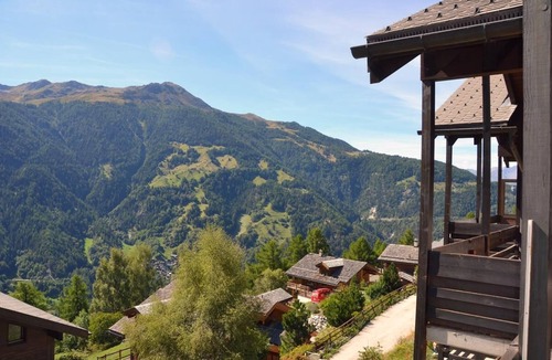 St. Luc Apartment | Outside : 2-storey attic flat for 8 persons, balcony with garden furniture -Inside : 90 sqm, entranc