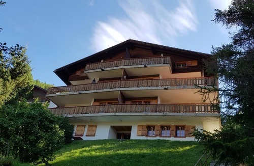 Saint-Luc Apartment | Outside : 3-room flat for 4 persons on the 2nd floor, large balcony with garden furniture -Inside :