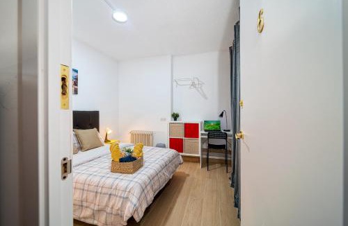 El Plantio Apartment | P CasaCafe Madrid Calle Carlos Dubois 3