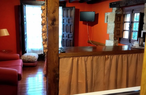 Alfoz de Lloredo Cottage | Padruno apartments for 2 people