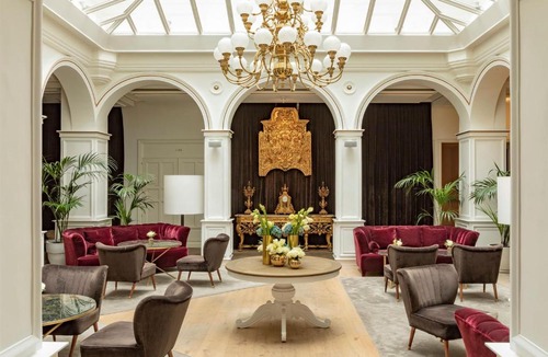 Centro Hotel | Palacio de los Duques, a Gran Meliá Hotel - The Leading Hotels of the World