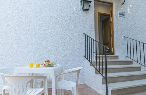 Orgiva Villa | PAMPANEIRA, 2 Bedroom Upstairs House