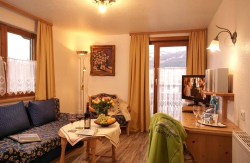 Verwaltungsgemeinschaft Hornergruppe Hotel | Panorama Hotel Kaserer
