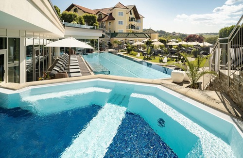Roehrnbach House | PANORAMA-SUITE - Wellness- & Sporthotel Jagdhof *